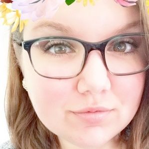 Meet your Posher, Inaleeah